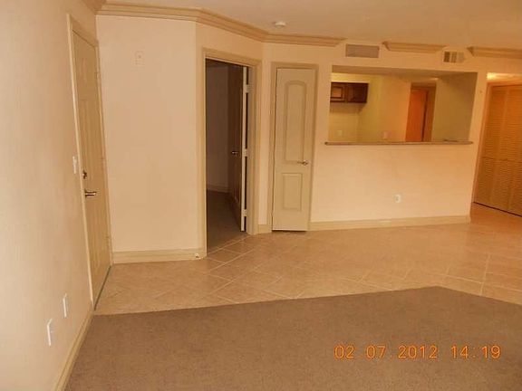 5th image of 1150 N Buffalo Dr APT 1068