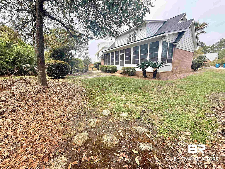 4216 Antigua Ct — Photo 32
