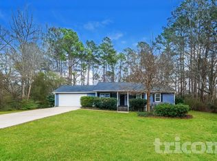 211 Robin Ln, Stockbridge, GA 30281