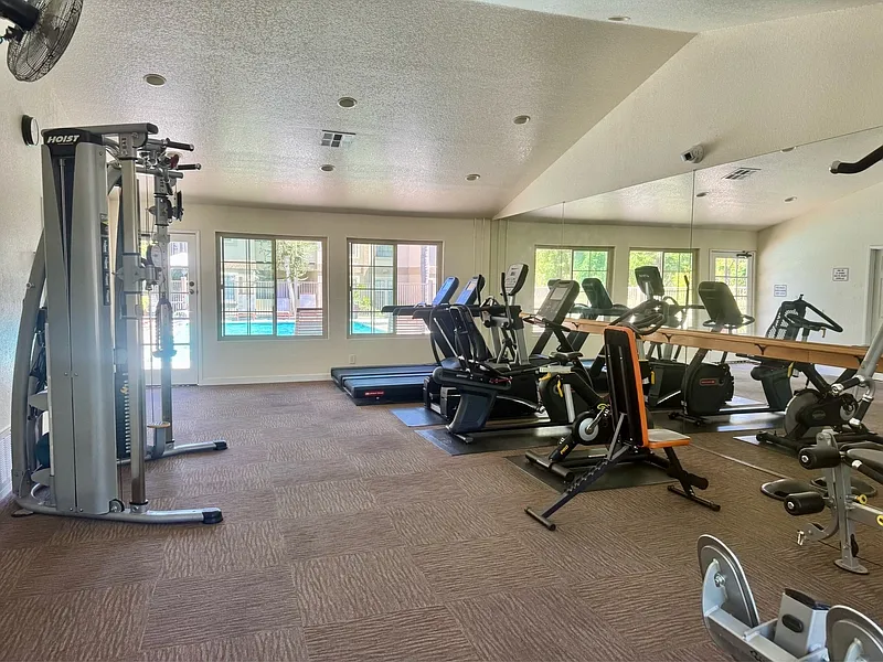 2 bed, 2.0 bath, 881 sqft, $2,800 — Photo 4