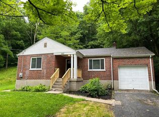 1810 Quebec Rd, Cincinnati, OH 45205