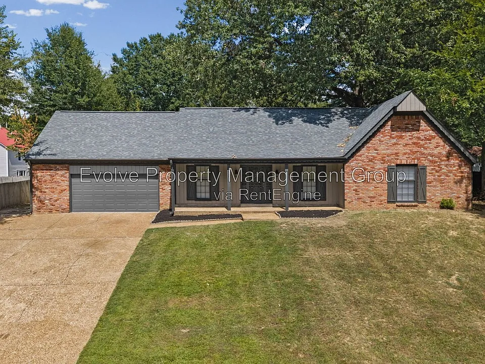 3085 Circle Gate Dr