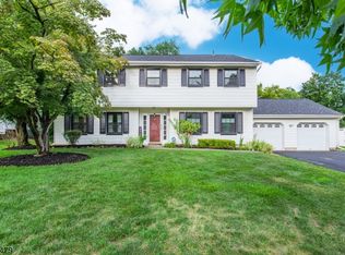 23 Robert St, Parsippany, NJ 07054