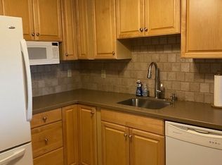 21 W Main St APT B2, Norwalk, CT 06851