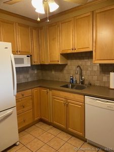 21 West Main Street APT B2, Norwalk, CT, 06851