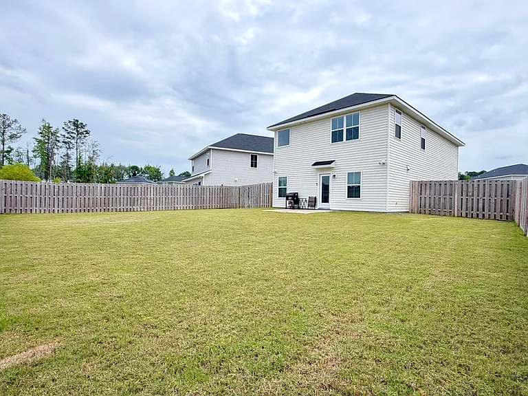 929 Abode Ave — Photo 32