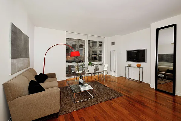 Rented by Compass | media 2