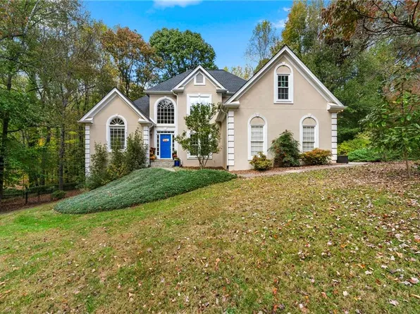 4620 Oakhurst Ln, Alpharetta, GA 30004