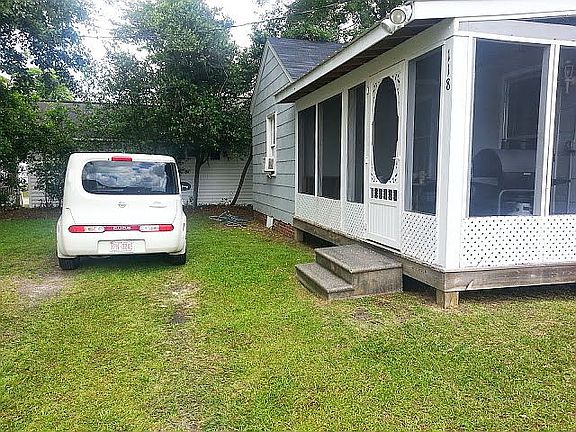 2nd image of 118 Leslie Newsome Ave