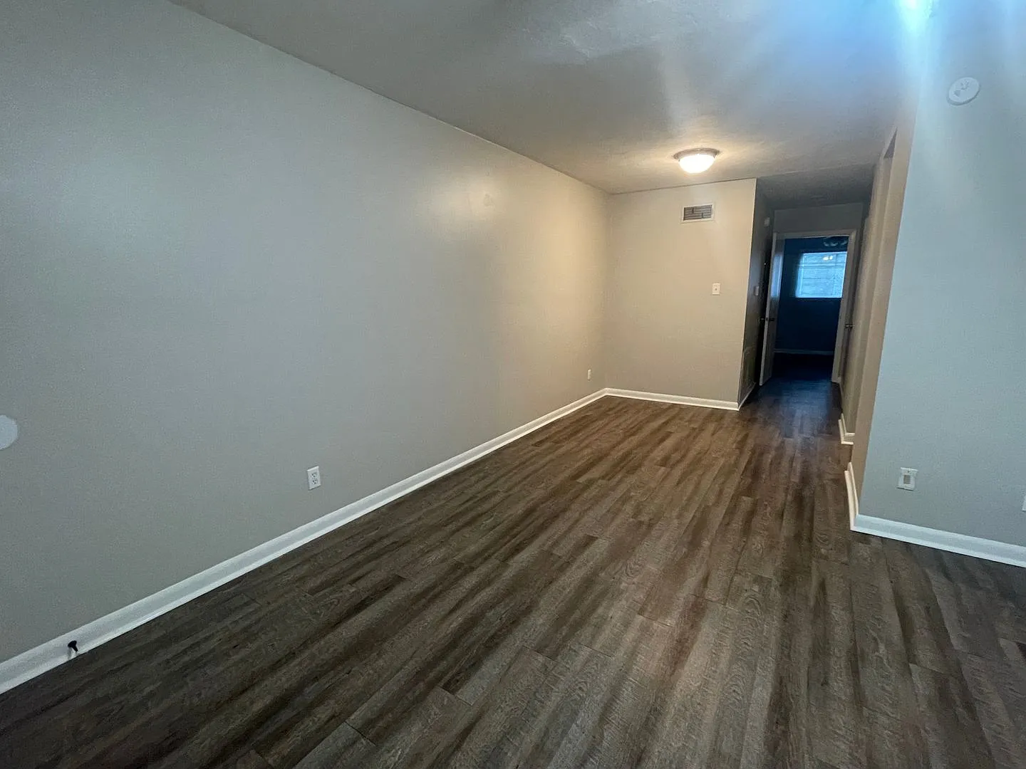 1B/1B Apartment Available in Sulphur-All Bills Paid-Section 8 Accepted — Photo 3