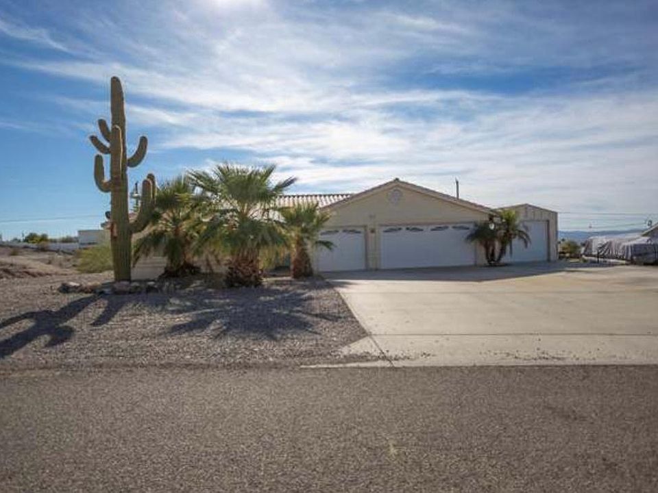 1st image of 3810 Yucca Dr