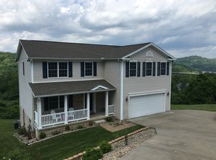1406 Jamestown Dr, Morgantown, WV 26508