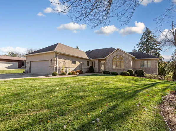 1031 Cherry St, Owatonna, MN 55060