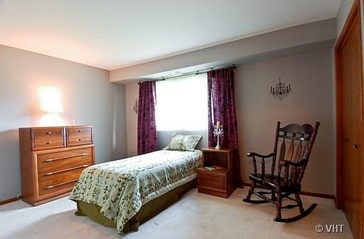 5th image of 10641 S Brooklodge Ln APT 1A