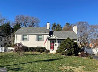 6930 Essex Ave, Springfield, VA 22150