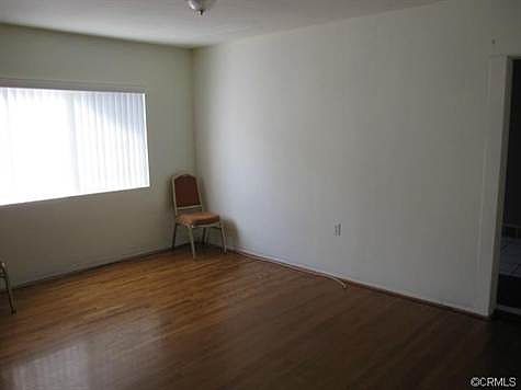 4th image of 1621 S Atlantic Blvd