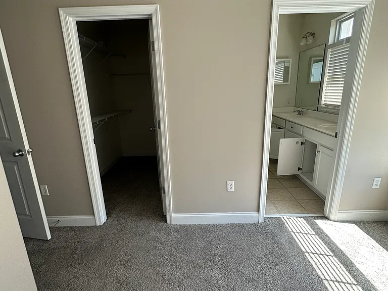 929 Gracie Way — Photo 16
