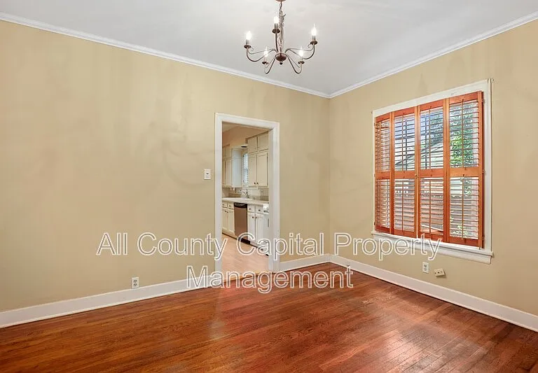 1601 W 29th St #1601 — Photo 7