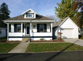 9291 Oak Ave SE, East Sparta, OH 44626