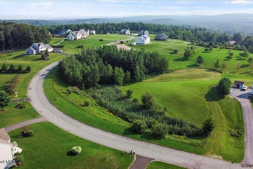 18 Edinburgh Dr, East Schodack, NY 12063 MLS 202313943 Zillow