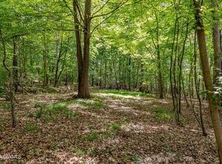 Mainzer Hill Rd, Danville, PA 17821