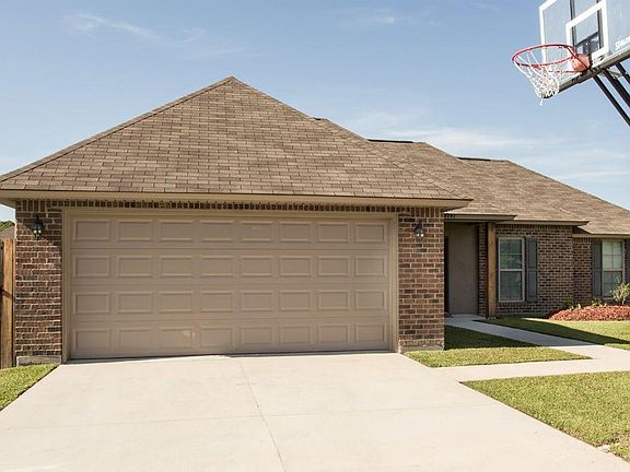 3rd image of 9201 Cypress Lake Dr