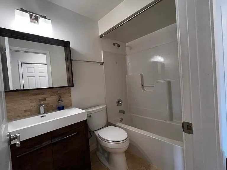 2045 E 45th St #1-203 — Photo 6