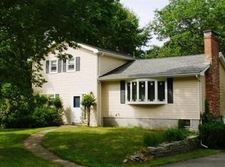 688 Linwood St, Abington, MA 02351