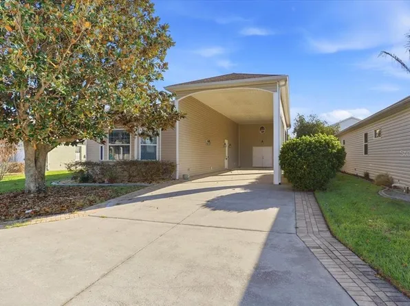 323 Travelers Dr, Polk City, FL 33868