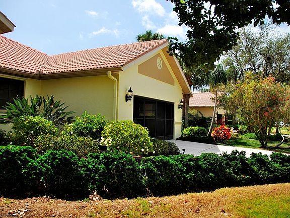 2nd image of 25 Leeward Dr