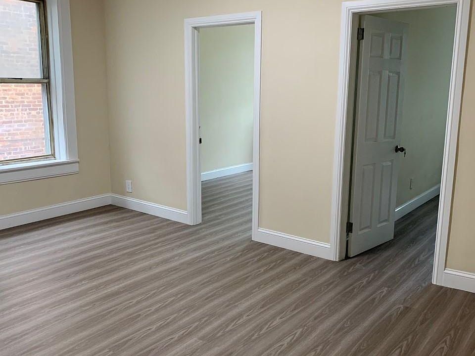 2nd image of 2931 200th St APT 1R