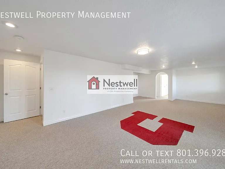 481 E Lana Ct — Photo 19