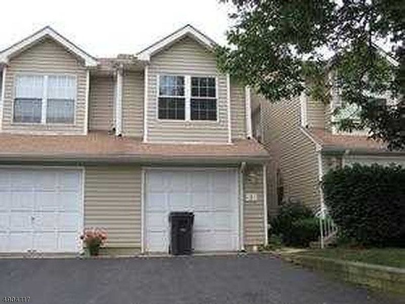 1st image of 7 Mariano Ct