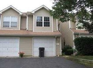 7 Mariano Ct, Somerset, NJ 08873