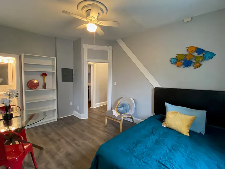 509 E 41st St #2S — Photo 8
