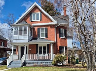 558 Gilmour St, Peterborough, ON K9H2K2