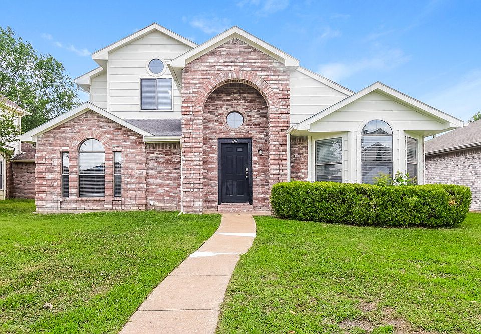 1st image of 1411 Sandalwood Dr