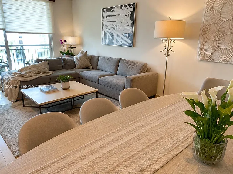 9055 SW 73rd Ct #910 — Photo 3