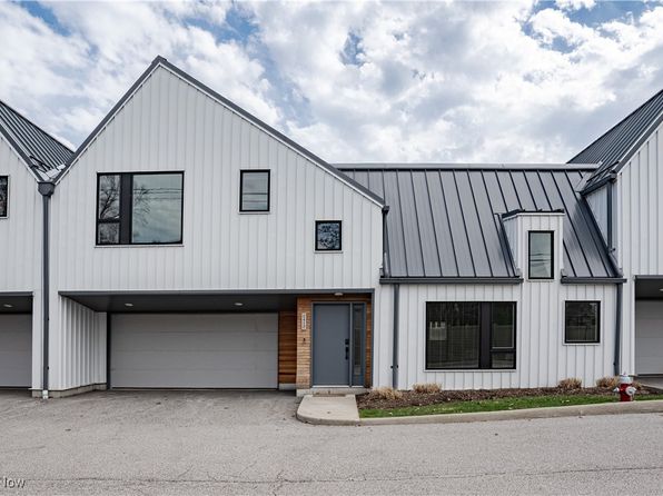 2412 Richmond Rd, Beachwood, OH 44122