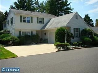 7 Farmington Ct, Medford, NJ 08055