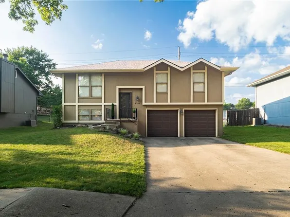8706 NW 83rd Ter, Kansas City, MO 64152