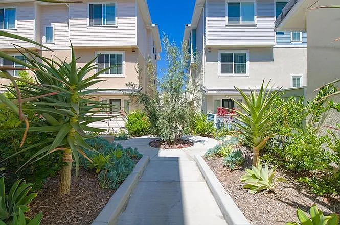 11313 Zapata Ave #5 — Photo 6