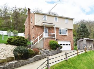 655 Grant Ave, Carnegie, PA 15106