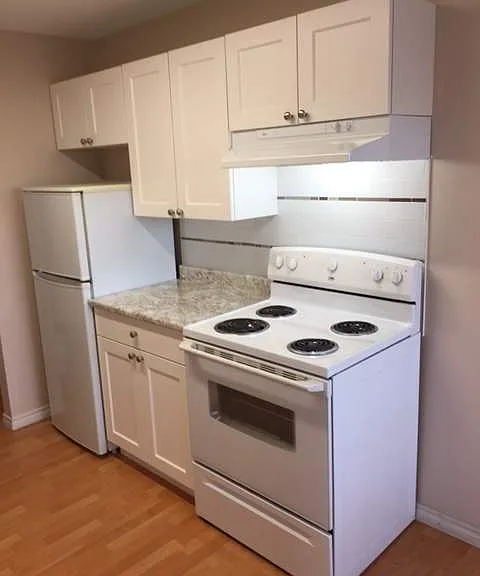 769 Winnipeg St — Photo 5