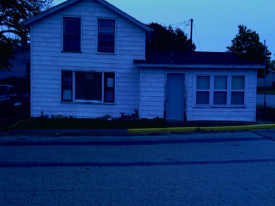 2nd image of 518 S Cedar St