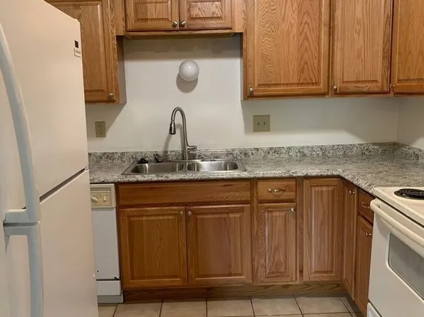 1426 Case Ave E #3, Saint Paul, MN 55106