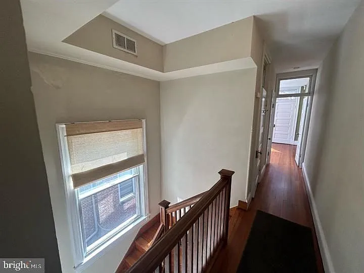 105 E West St #B — Photo 26