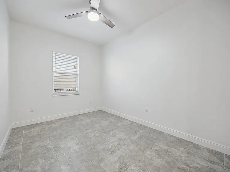 5013 E Fountainwood Dr — Photo 21