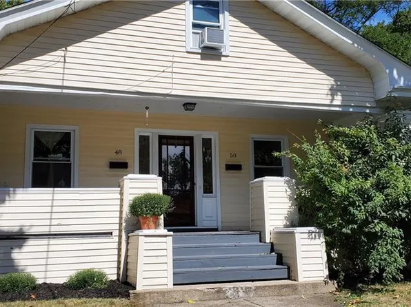 48 Warner St Groton CT 06340 Zillow