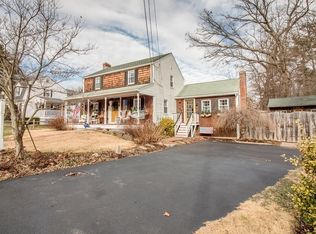 32 Meadowbrook Rd, Southbridge, MA 01550